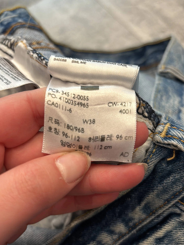 đź›’Short en jean Levi's 501 W38đź›’