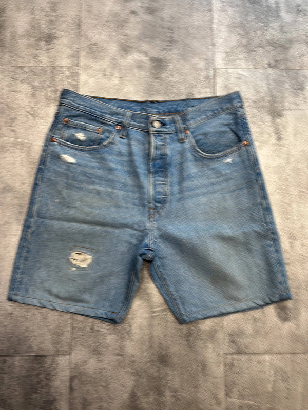 đź›’Short en jean Levi's 501 W31đź›’
