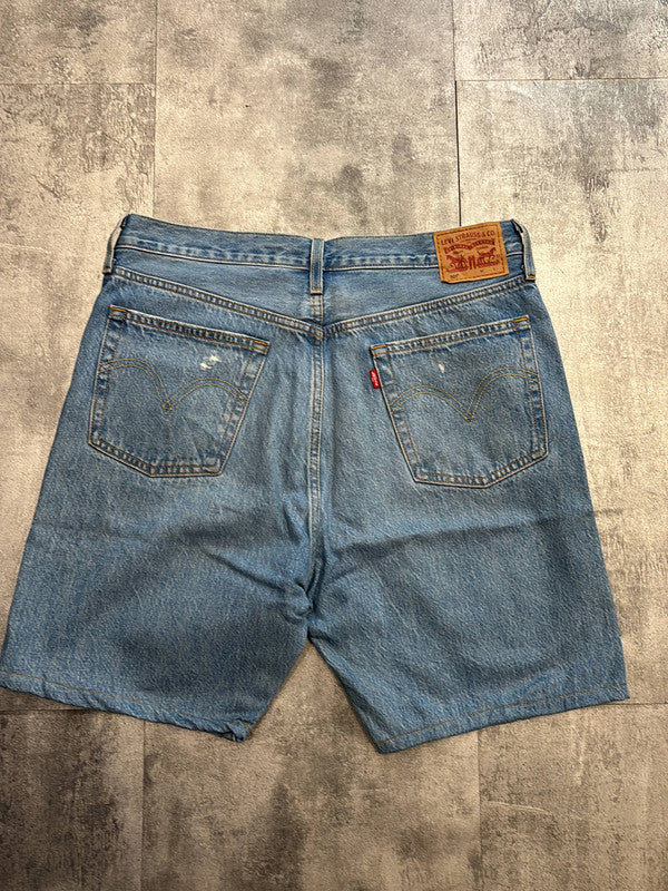 đź›’Short en jean Levi's 501 W31đź›’