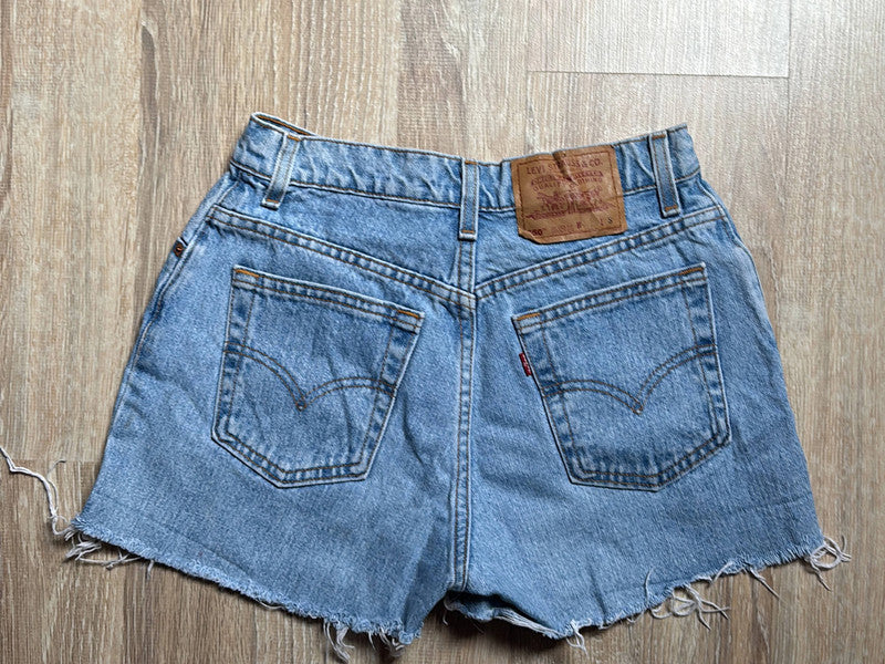đź›’Short en jean Levi's 550 Sđź›’