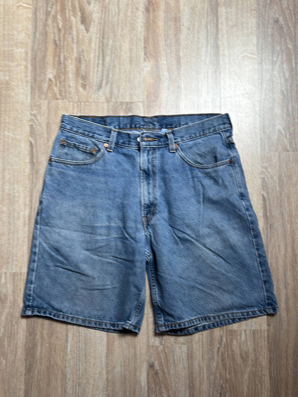 đź›’Short en jean Levi's 550 W34đź›’