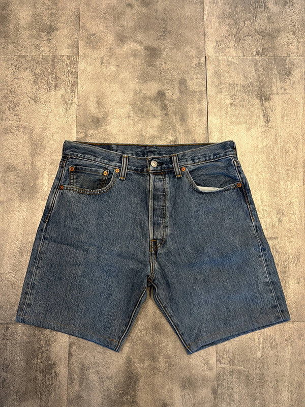 đź›’Short en jean Levi's 501 W32đź›’