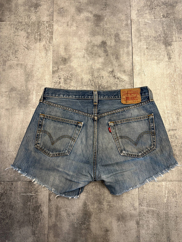 đź›’Short en jean Levi's 501 W33đź›’