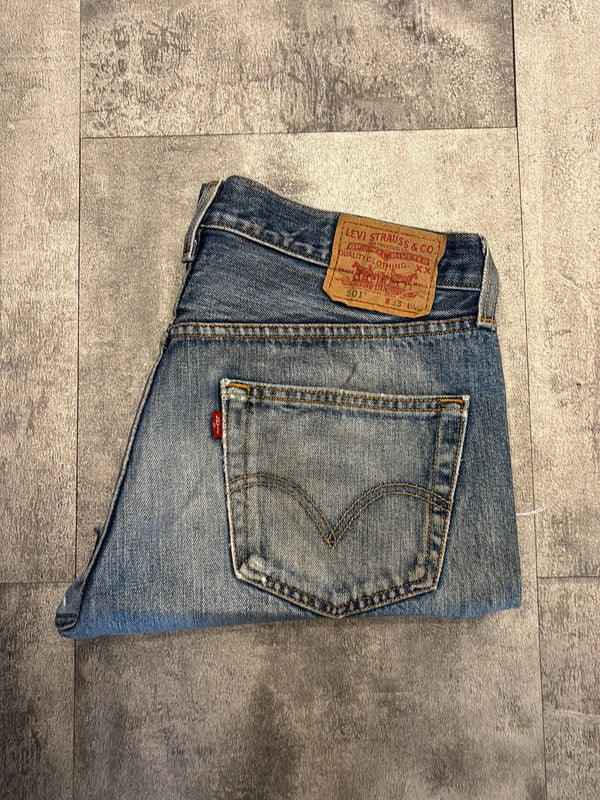 đź›’Short en jean Levi's 501 W33đź›’