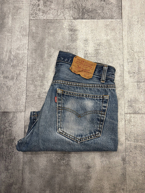 đź›’Short en jean Levi's 501 W34đź›’