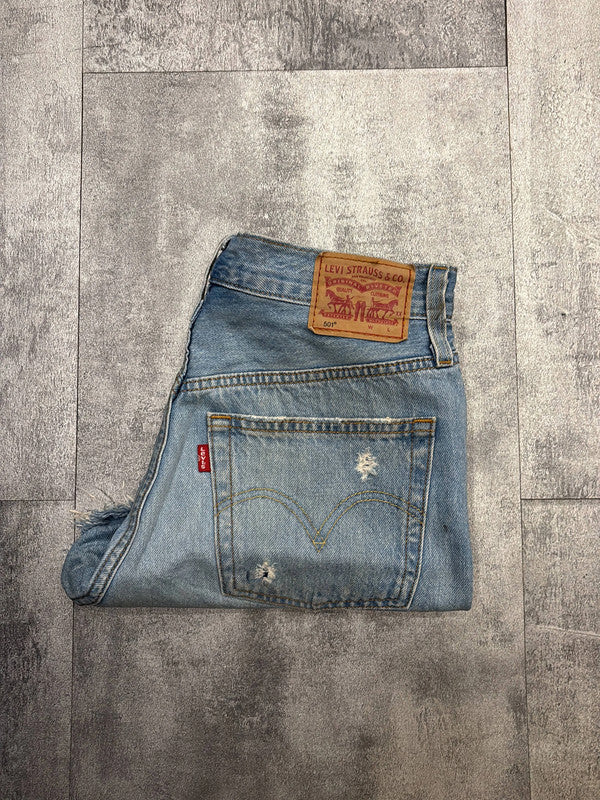 đź›’Short en jean Levi's 501 W25đź›’