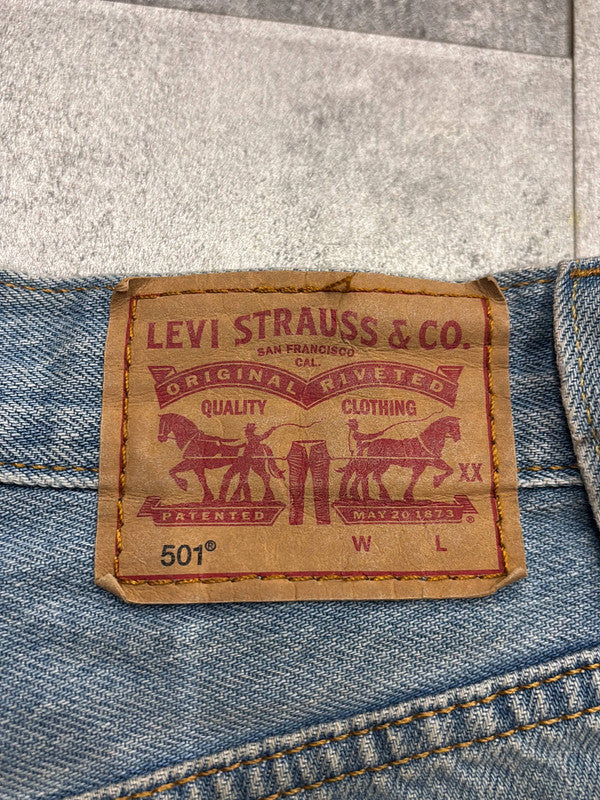đź›’Short en jean Levi's 501 W25đź›’