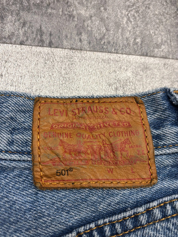 đź›’Short en jean Levi's 501 W24đź›’
