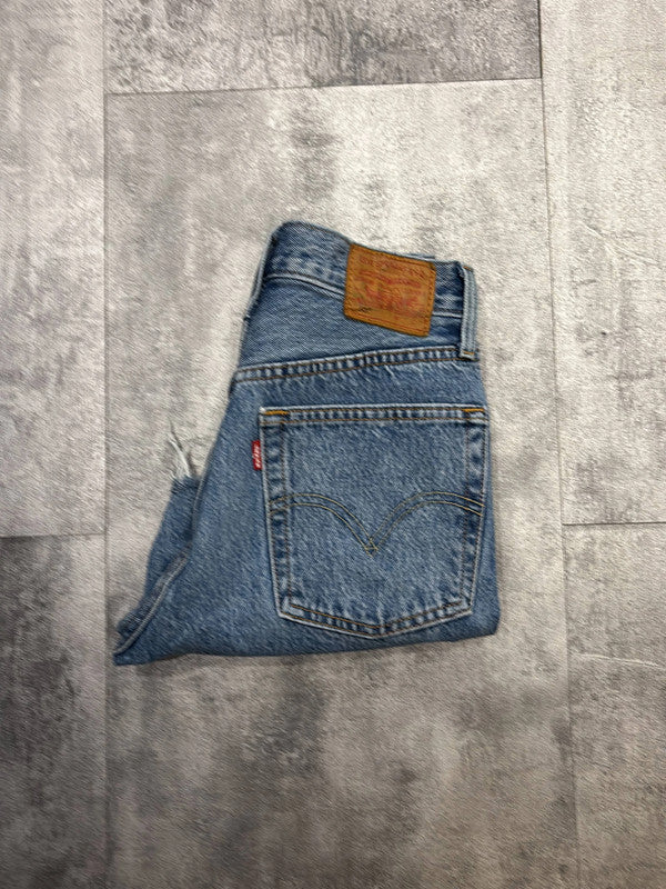 đź›’Short en jean Levi's 501 W24đź›’