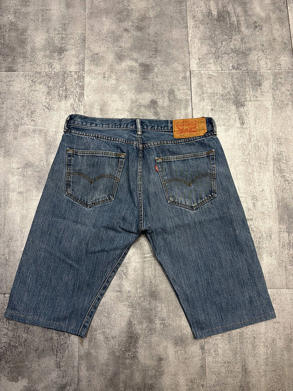 đź›’Short en jean Levi's 501 W34đź›’