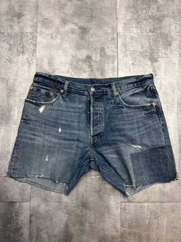 đź›’Short en jean Levi's 501 W32đź›’