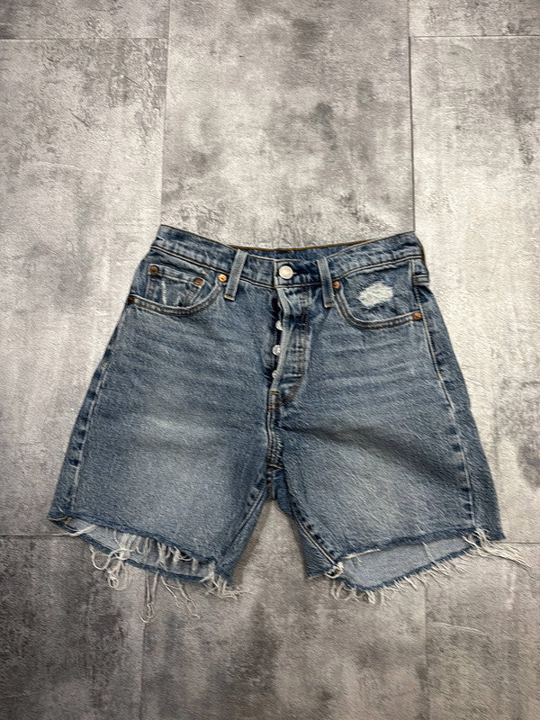 đź›’Short en jean Levi's 501 W25đź›’