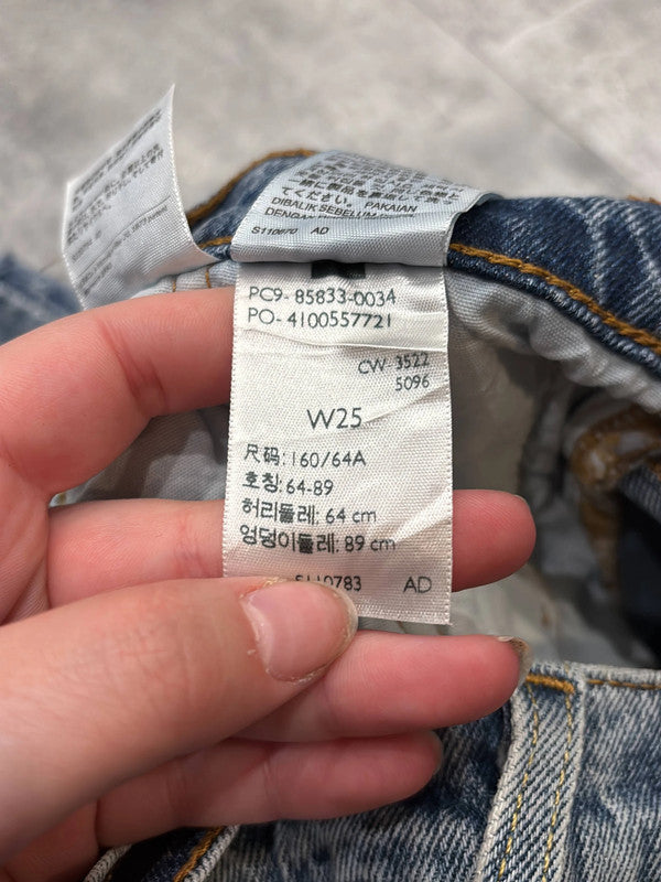 đź›’Short en jean Levi's 501 W25đź›’