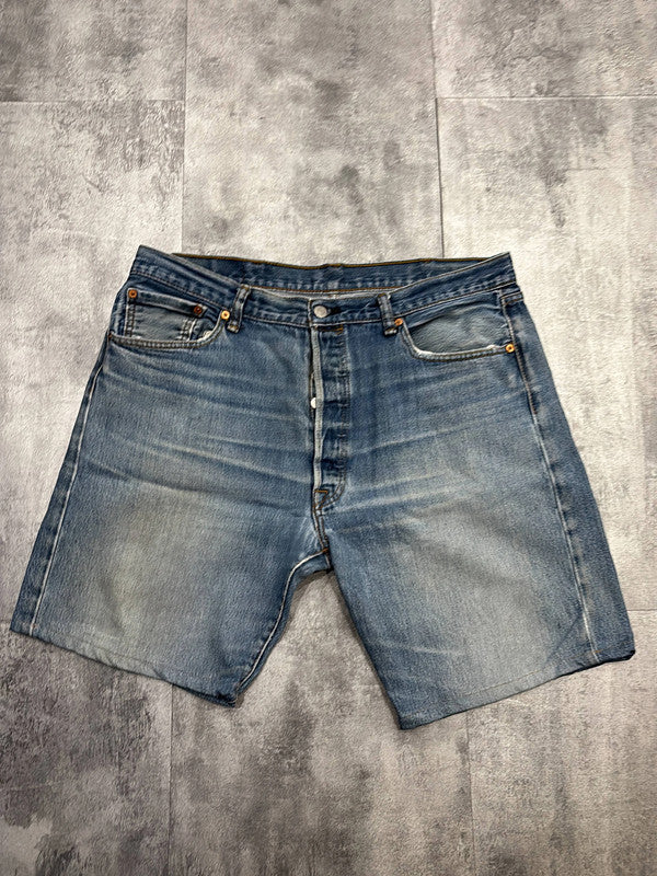 đź›’Short en jean Levi's 501 W40đź›’