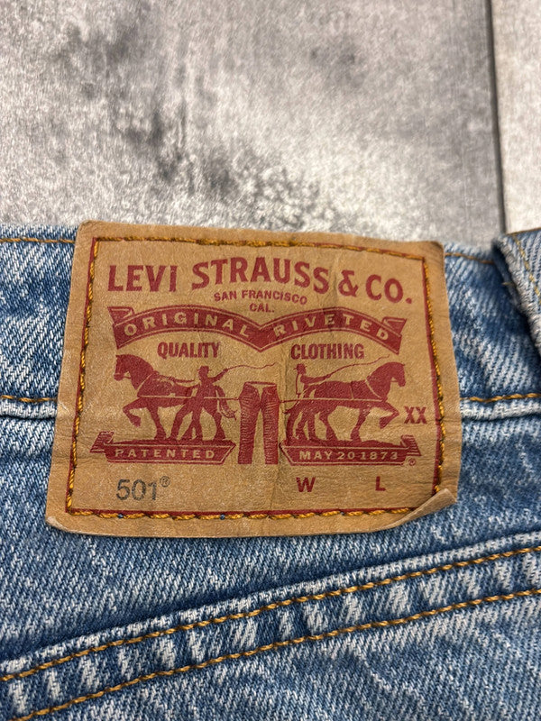 đź›’Short en jean Levi's 501 W27đź›’
