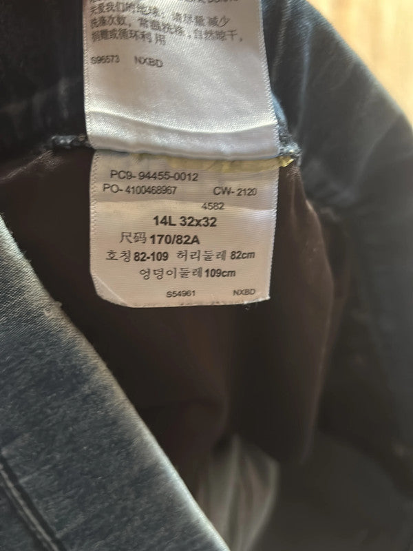 đź›’Jeans Levi's W32 L32đź›’