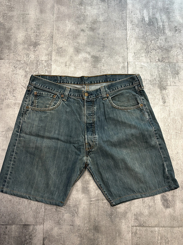 đź›’Short en jean Levi's 501 W38đź›’