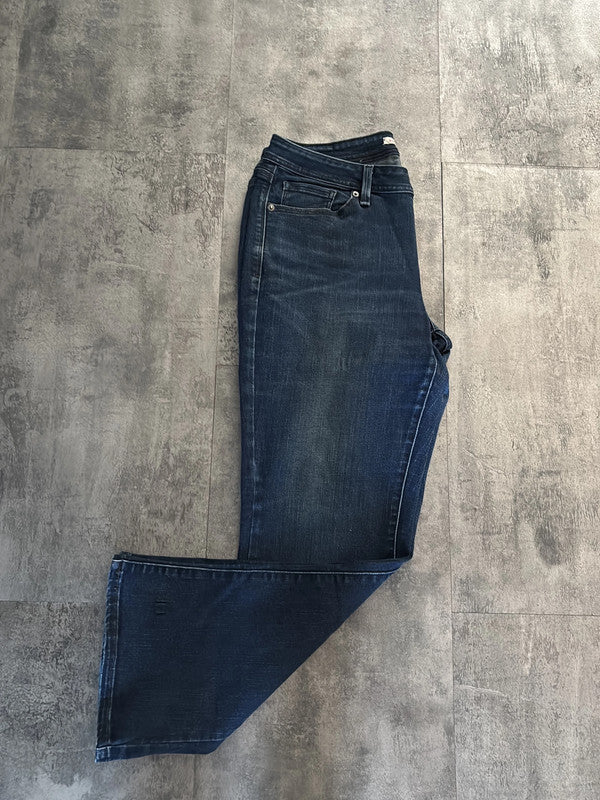 đź›’Jeans Levi's W32 L30đź›’