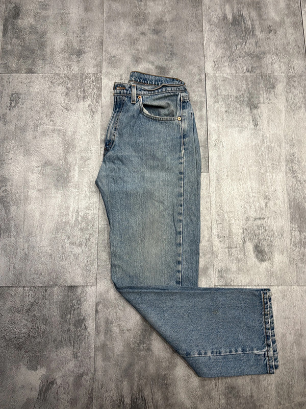 đź›’Jeans Levi's 505 W33 L30đź›’