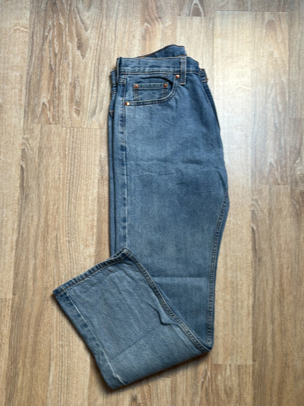 đź›’Jeans Levi's 505 W33 L32đź›’