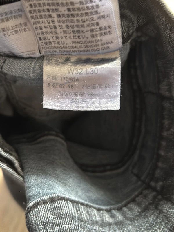 đź›’Jeans Levi's 513 W32 L30đź›’