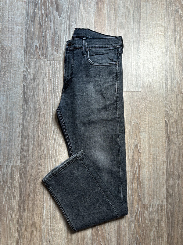 đź›’Jeans Levi's 513 W32 L30đź›’