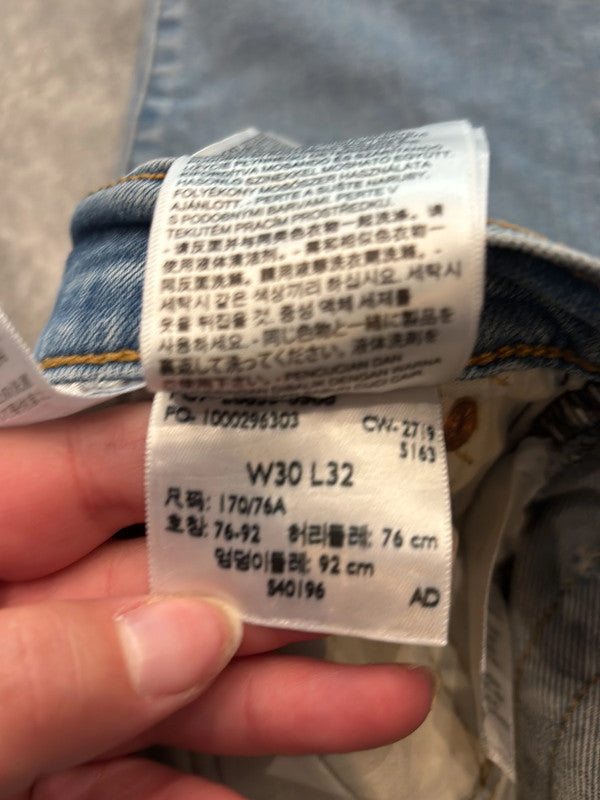 đź›’Jeans Levi's 512 W30 L32đź›’