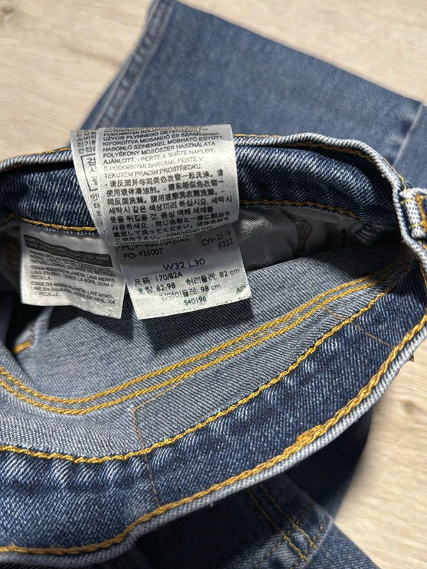 đź›’Jeans Levi's 505 W32 L30đź›’