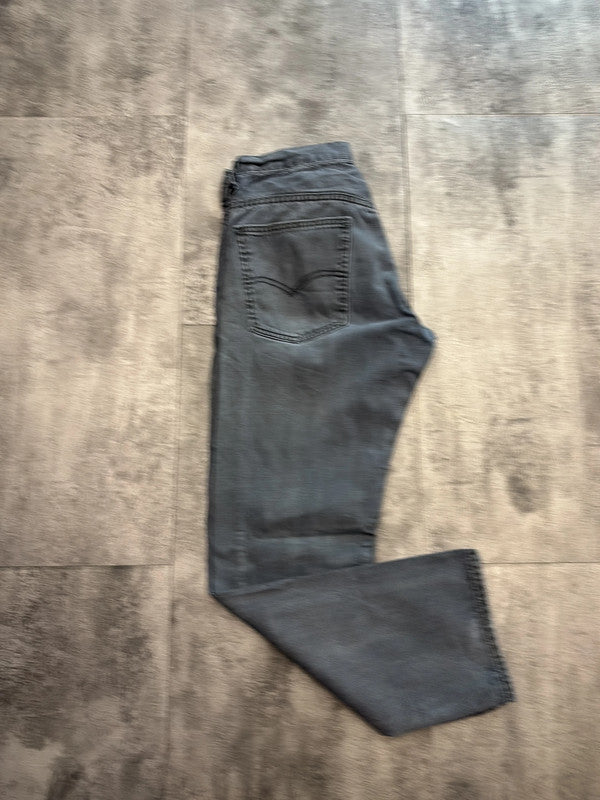 đź›’Jeans Levi's 513 W32 L30đź›’