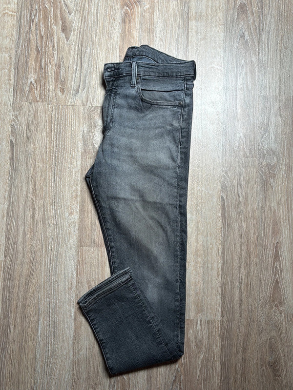 đź›’Jeans Levi's 512 W32 L32đź›’