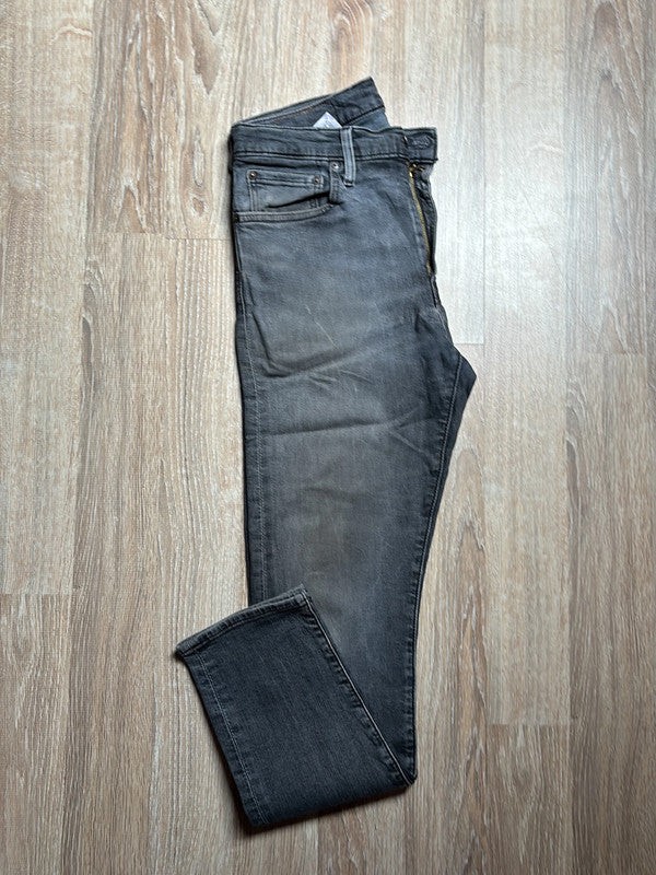 đź›’Jeans Levi's 512 W32 L32đź›’