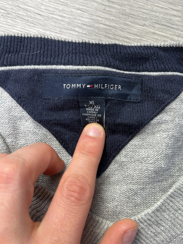 đź›’Pull Tommy Hilfiger XLđź›’(1B355)