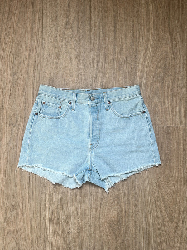 đź›’Short en jean Levi's 501 W29đź›’(2E557)