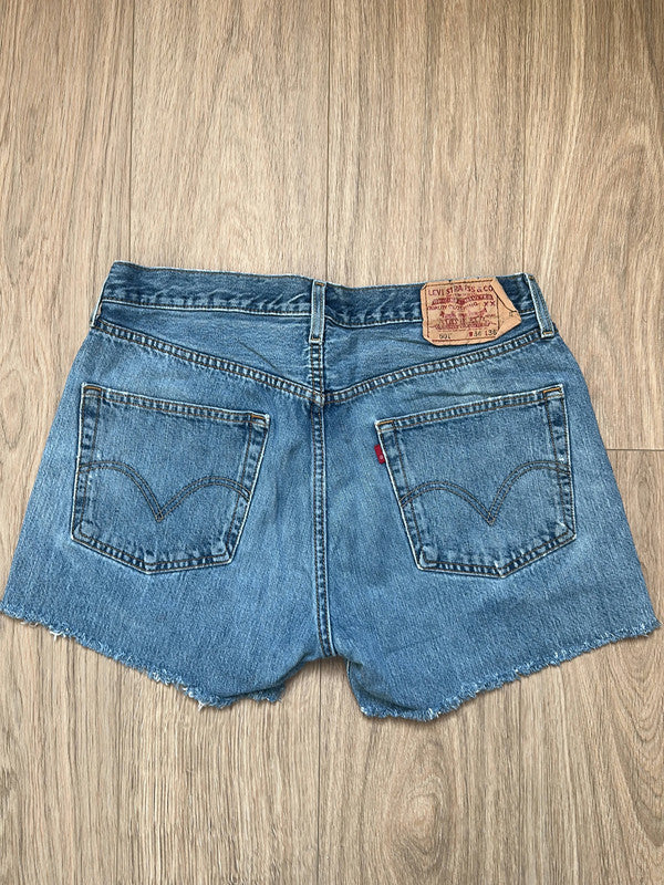 đź›’Short en jean Levi's 501 W34đź›’(2E583)