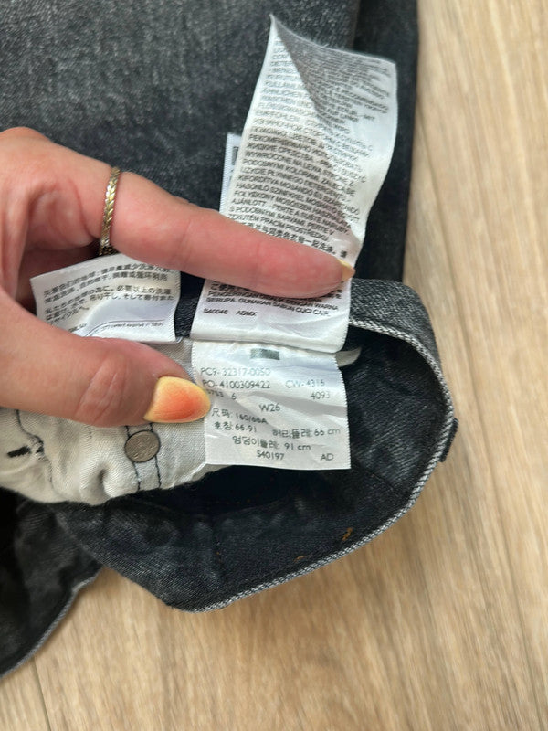 đź›’Short Levi's 501 W24đź›’(2E665)