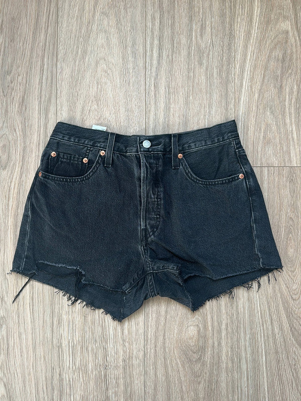 đź›’Short Levi's W29đź›’(2E641)