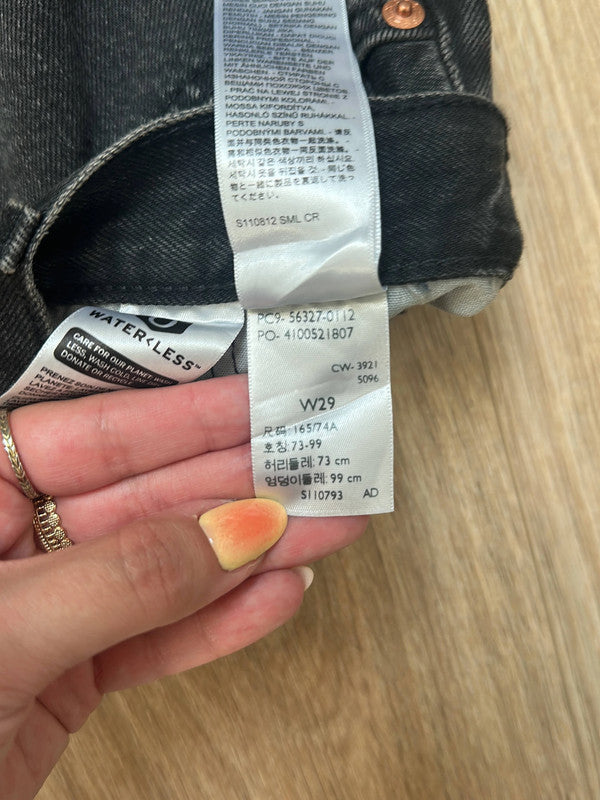 đź›’Short Levi's W29đź›’(2E641)