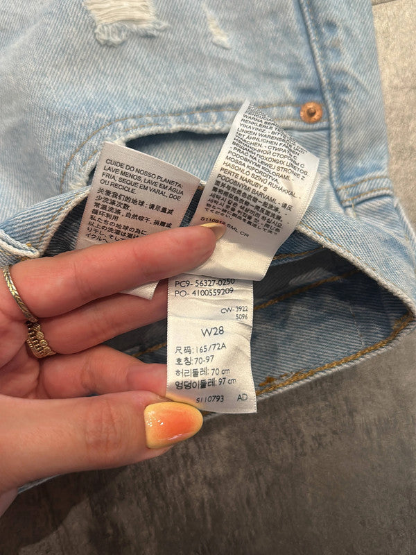 đź›’Short en jean Levi's 501 W28đź›’(2E617)