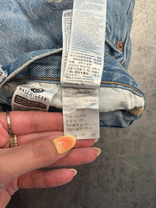 đź›’Short en jean Levi's 501 W32đź›’(2E609)