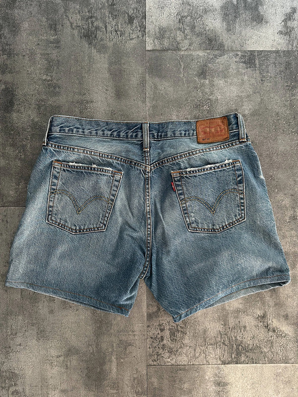 đź›’Short en jean Levi's 501 W29đź›’(2E738)