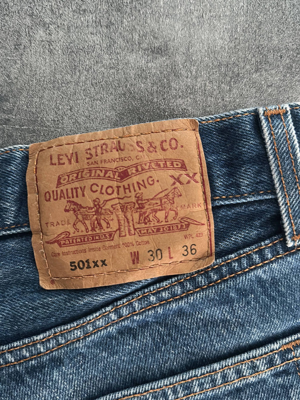 đź›’Short en Jean Levi's 501 W30đź›’(2E735)