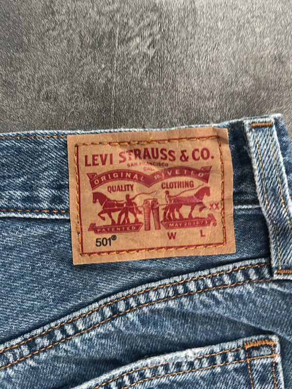 đź›’Short en Jean Levi's 501 W28đź›’(2E714)