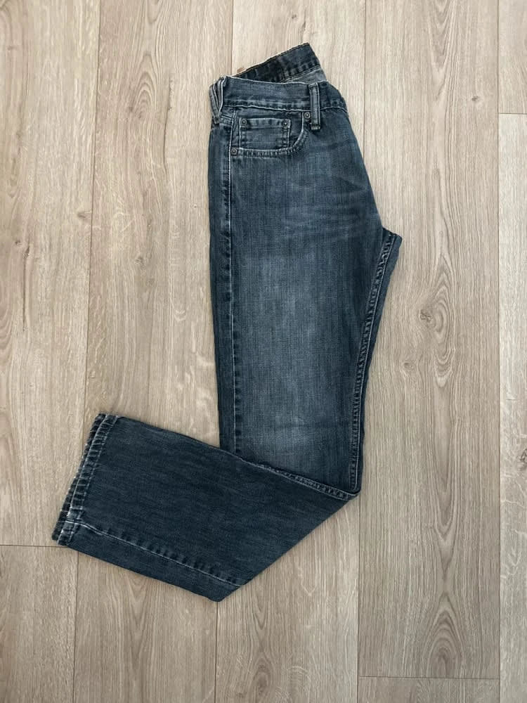 đź›’Jeans Levi's W30 L32 đź›’