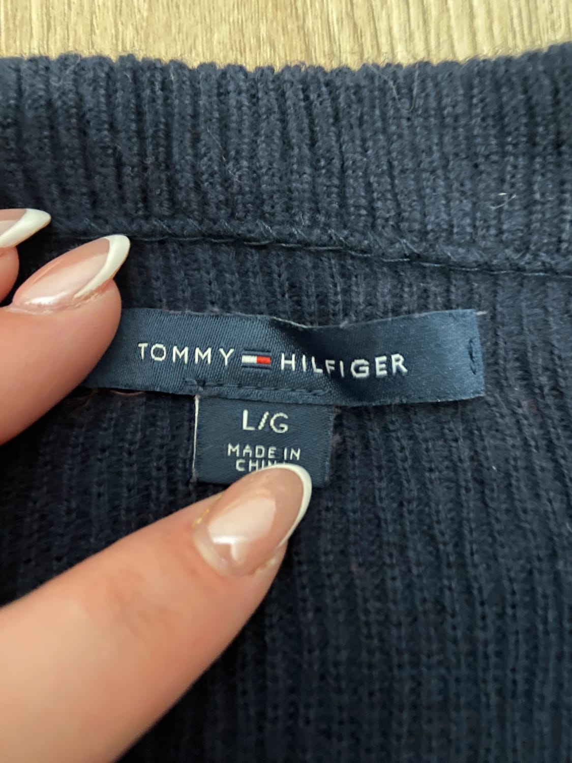 đź›’Pull Tommy Hilfiger L đź›’