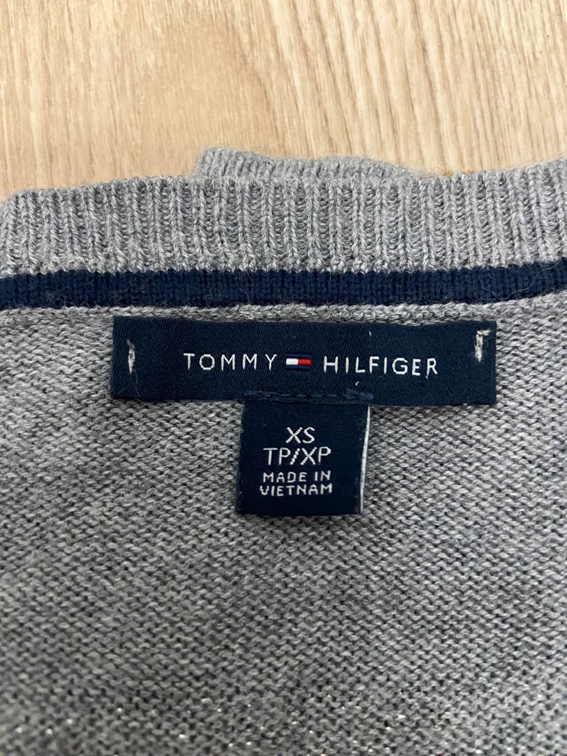đź›’Pull Tommy Hilfiger XS đź›’