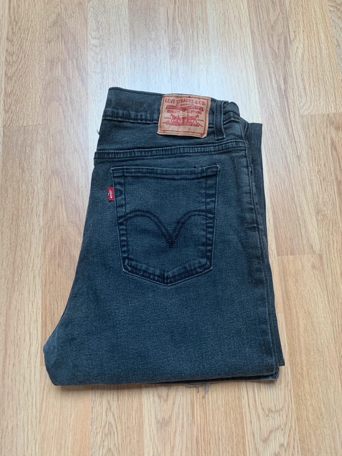 đź›’Jeans Levi's Mđź›’