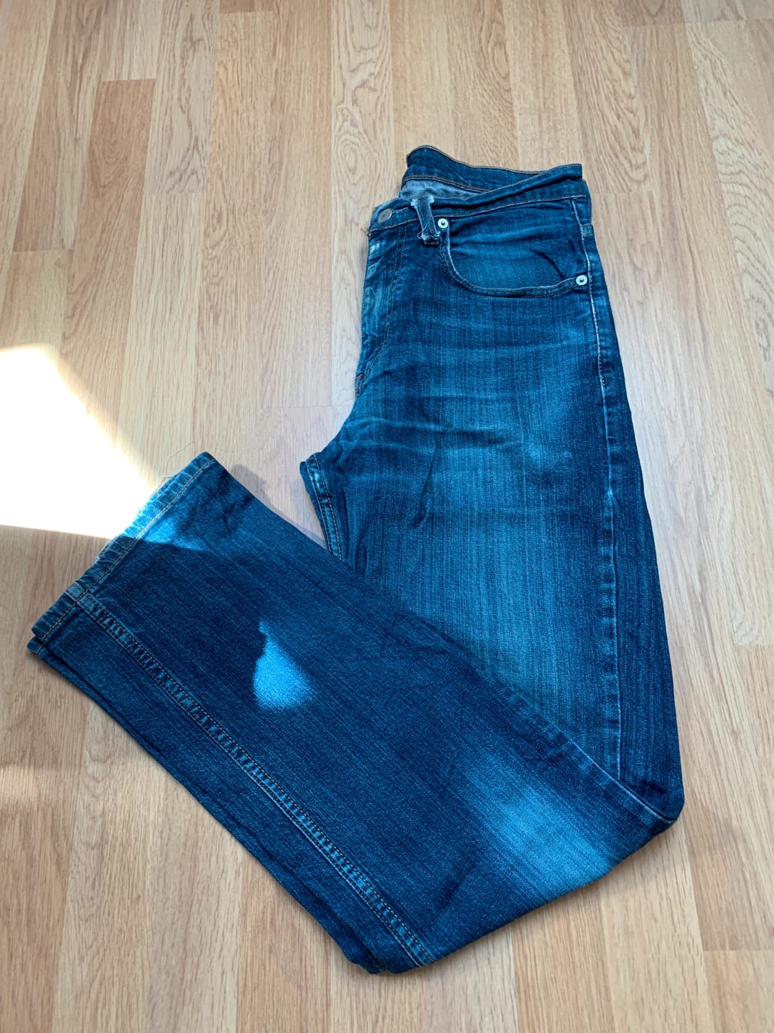 đź›’Jeans Levi's W31 L32đź›’