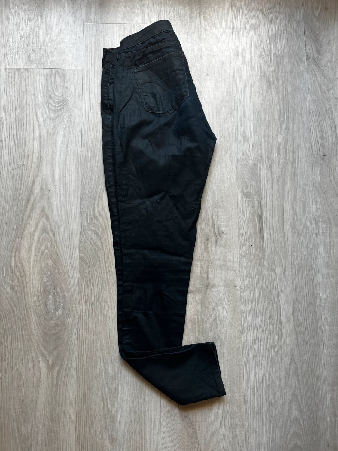 đź›’Jeans Levi's W28đź›’