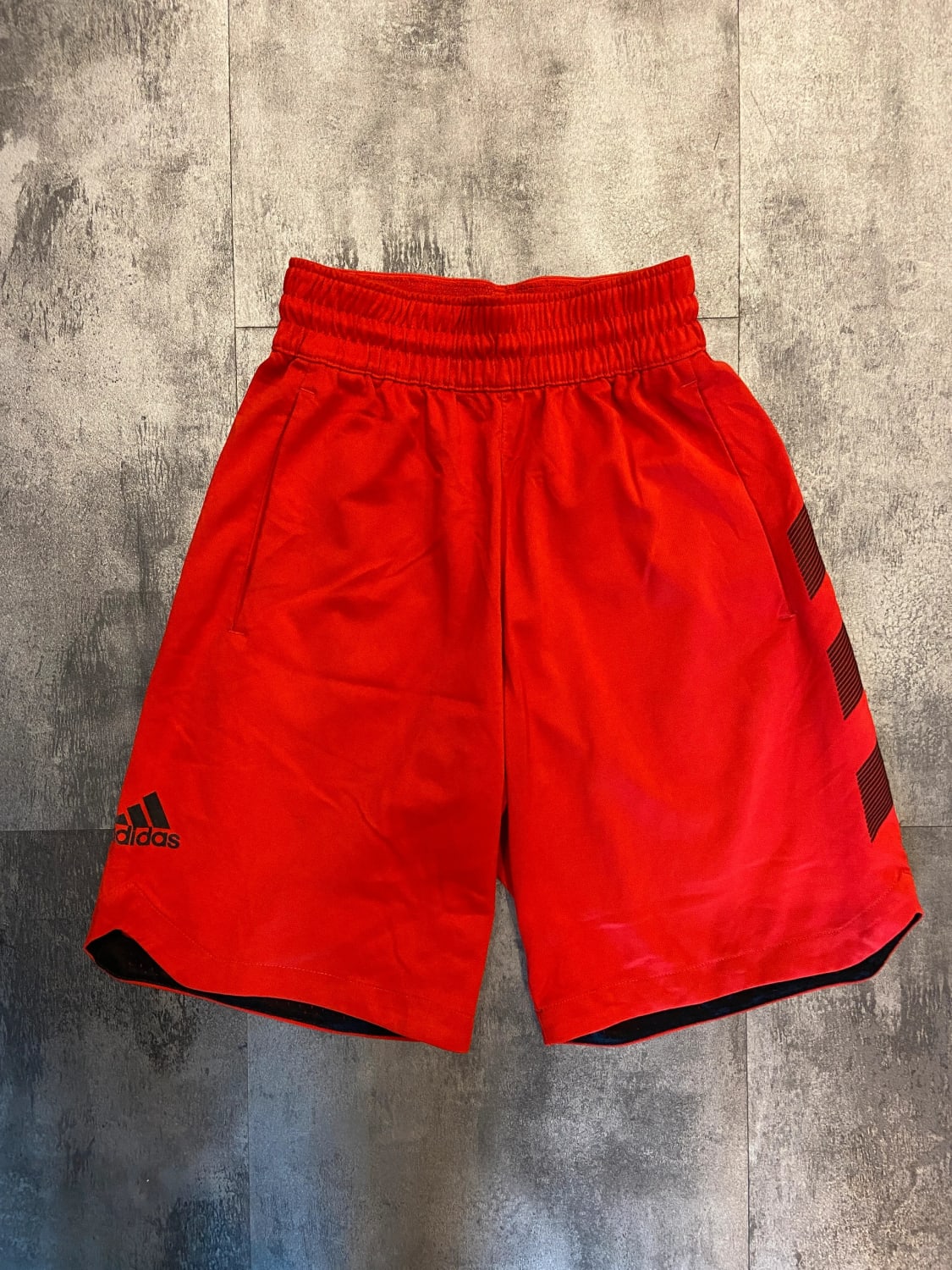 đź›’Short Adidas Sđź›’
