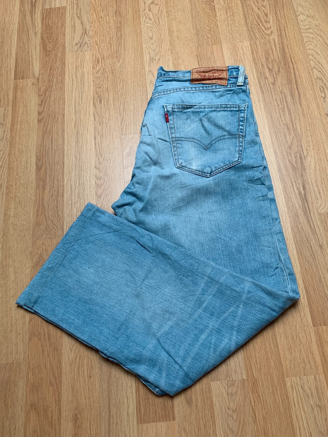 đź›’Jeans Levi's 751 W31 L32đź›’